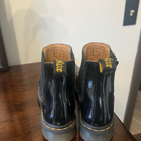 Doc Marten Boots. - Picture 2 of 5